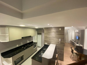 DUPLEX NOVO, com 02 Suítes, para 06 pessoas, e 02 vagas de garagem
